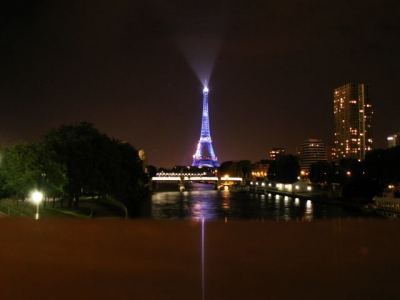 Zdjęcie z Francji - Wieża nocą...