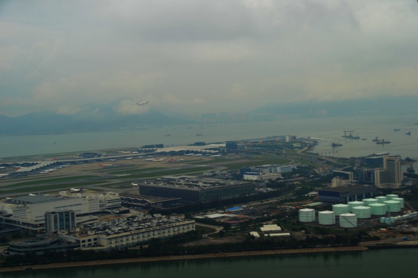 Zdjęcie z Chińskiej Republiki Ludowej - Lotnisko w Hong Kongu