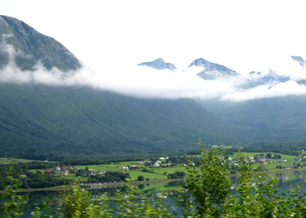 Zdjęcie z Norwegii - okolice Molde