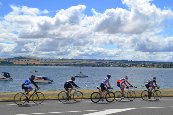 Zdjęcie z Nowej Zelandii - Nad jeziorem Lake Taupo