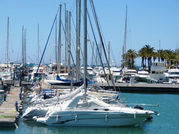 Zdjęcie z Hiszpanii - Puerto Marina- największy port jachtowy na Costa del Sol