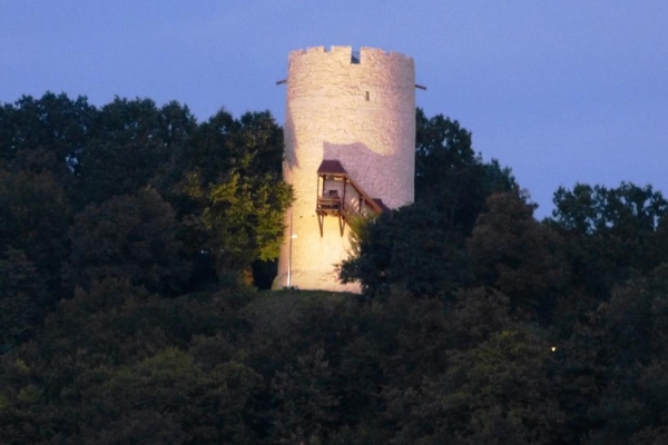 Zdjęcie z Polski - baszta w wieczornej oprawie