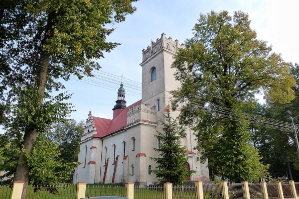 Zdjęcie z Polski - białowieski Kościółśw. Teresy od Dzieciątka Jezus