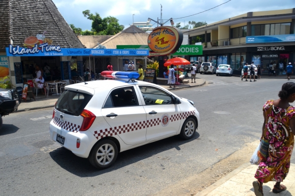 Zdjęcie z Vanuatu - Glowna ulica Port Vila