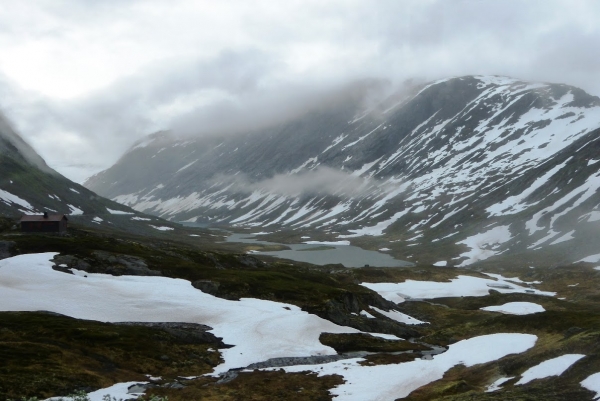 Zdjęcie z Norwegii - jezior Djupvatnet położone dość wysoko: (1016 m n.p.m)