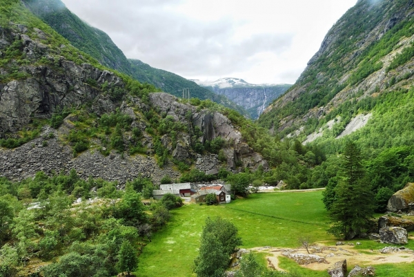 Zdjęcie z Norwegii - dolina przy Natursenter