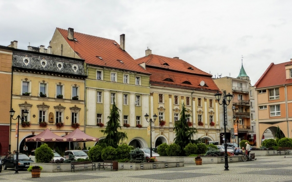 Zdjęcie z Polski - XVIII-wieczna kamienica Lauterbachów (ta z mansardowym dachem)