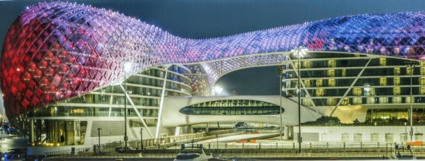 Zdjęcie z Zjednoczonych Emiratów Arabskich - niesamowity projekt Yas Viceroy Abu Dhabi