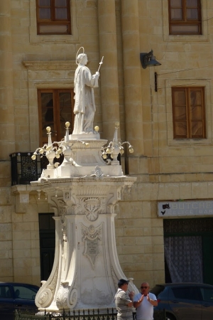 Zdjęcie z Malty - Birgu (d.Vittoriosa) - kolejna perełka "Trójmiasta" - tutaj Plac Vottoriosa