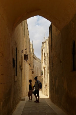 Zdjęcie z Malty - Mdina- wąskie uliczki dają zbawienny cień