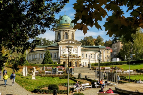 Zdjęcie z Polski - Wojtek- wspaniały neobarokowy lądecki kursaal