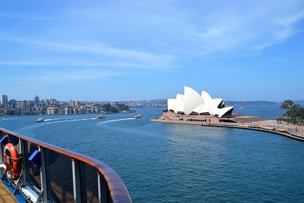 Zdjęcie z Australii - Opera widziana z wysokosci naszego statku