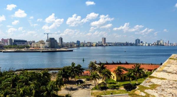 Zdjęcie z Kuby - widok na Hawanę i Malecon z jednego z Fortów