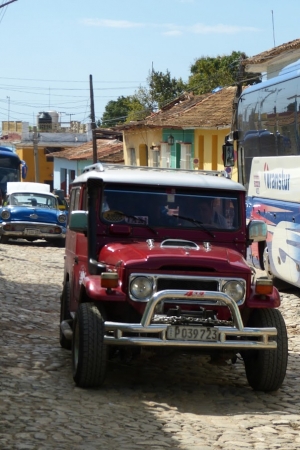 Zdjęcie z Kuby - historia motoryzacji w Trynidadzie😊