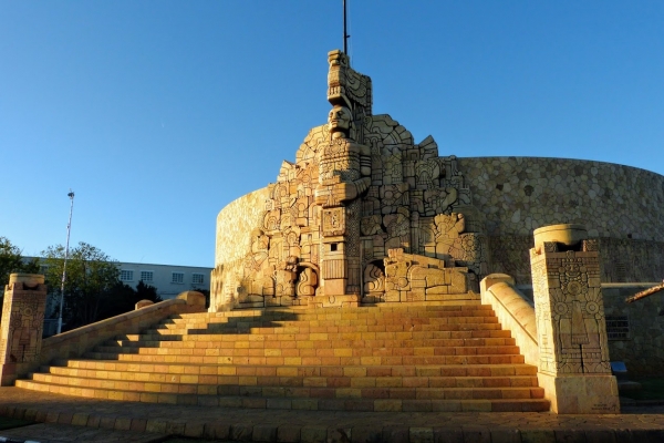 Zdjęcie z Meksyku - Monumento a’la Patria – pomnik na cześć ojczyzny