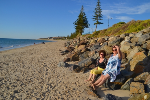 Zdjęcie z Australii - Nasi goscie z Polski (mama i kuzynka), ktore utknely w Australii