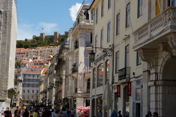 Zdjęcie z Portugalii - uliczkami Lizbony...