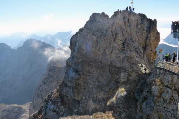 Zdjęcie z Niemiec - szczyt Zugspitze - jest taki nieco "Giewontowy"🙂 