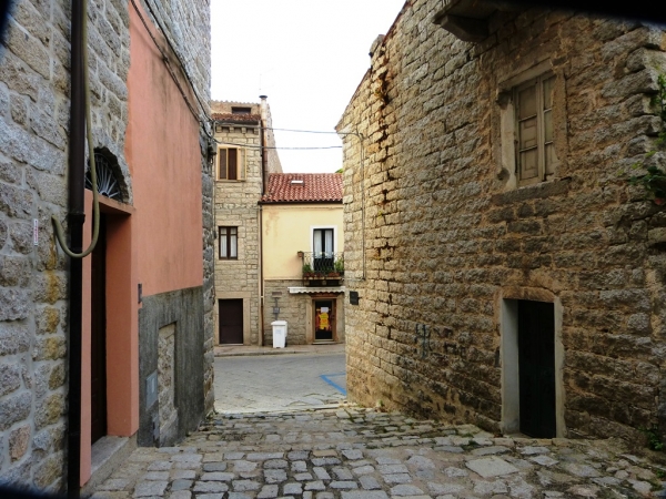 Zdjęcie z Włoch - Tempio Pausania to urocza miejscowość, 