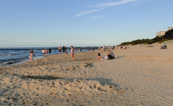 Zdjęcie z Polski - Plaża w Dziwnówku.