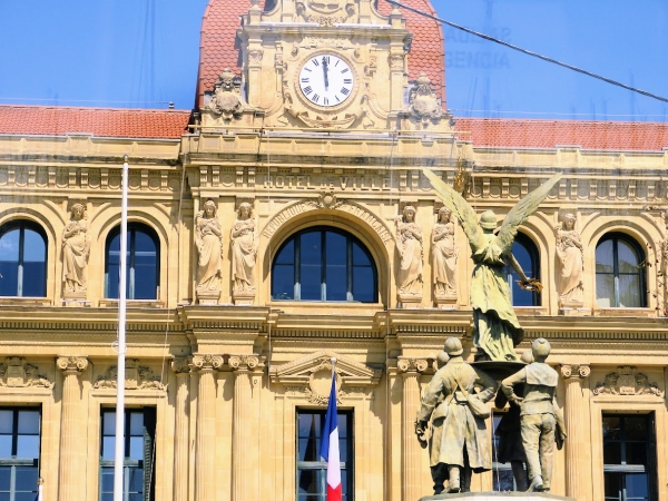 Zdjęcie z Francji - zdecydowanie wole taką architekturę