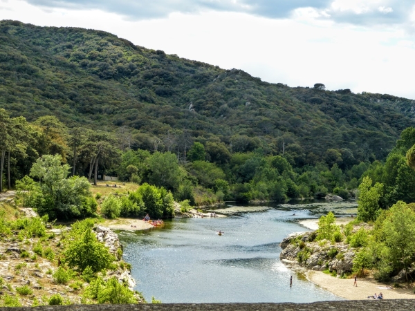 Zdjęcie z Francji - malownicza rzeka Gard