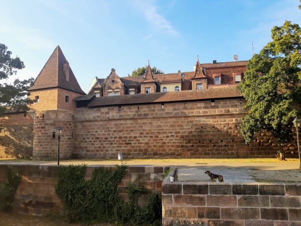 Zdjęcie z Niemiec - Miasto wyróżnia zachowana średniowieczna fortyfikacja