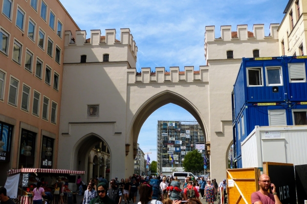 Zdjęcie z Niemiec - brama Karlstor - pozostałość dawnych murów miejskich