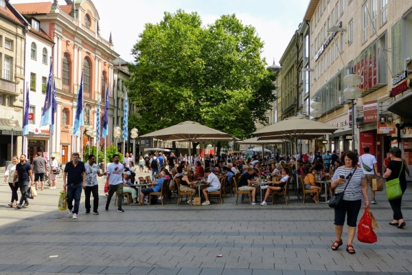 Zdjęcie z Niemiec - stąd zaczyna się najdłuższy deptak w Niemczech.