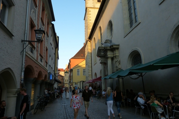 Zdjęcie z Niemiec - i już niskie, zachodzące słońce....