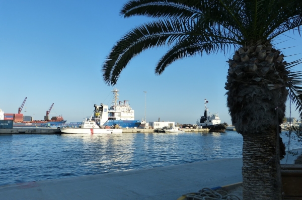 Zdjęcie z Tunezji - portowa część Sousse; wszak to miasto położone nad morzem 