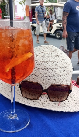 Zdjęcie z Włoch - Panarea, czy inne Lipari - ale Włochy to Włochy! i aperol musi być:))  