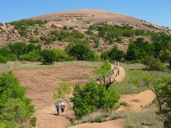 Zdjęcie ze Stanów Zjednoczonych - Enchanted Rock NRA.