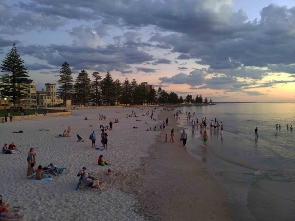 Zdjęcie z Australii - Plaza na Glenelgu