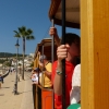 Zdjęcie z Hiszpanii - tramwaj jedzie przy głównej promenadzie tuz przy plaży:))